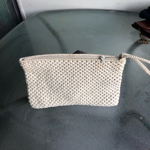Vintage cream clutch - Picture 2 of 6